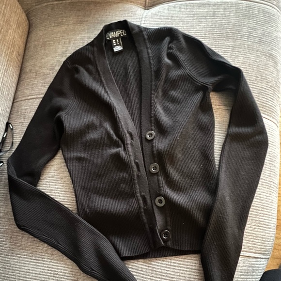 Black Cardigan With front buttons - Picture 2 of 2